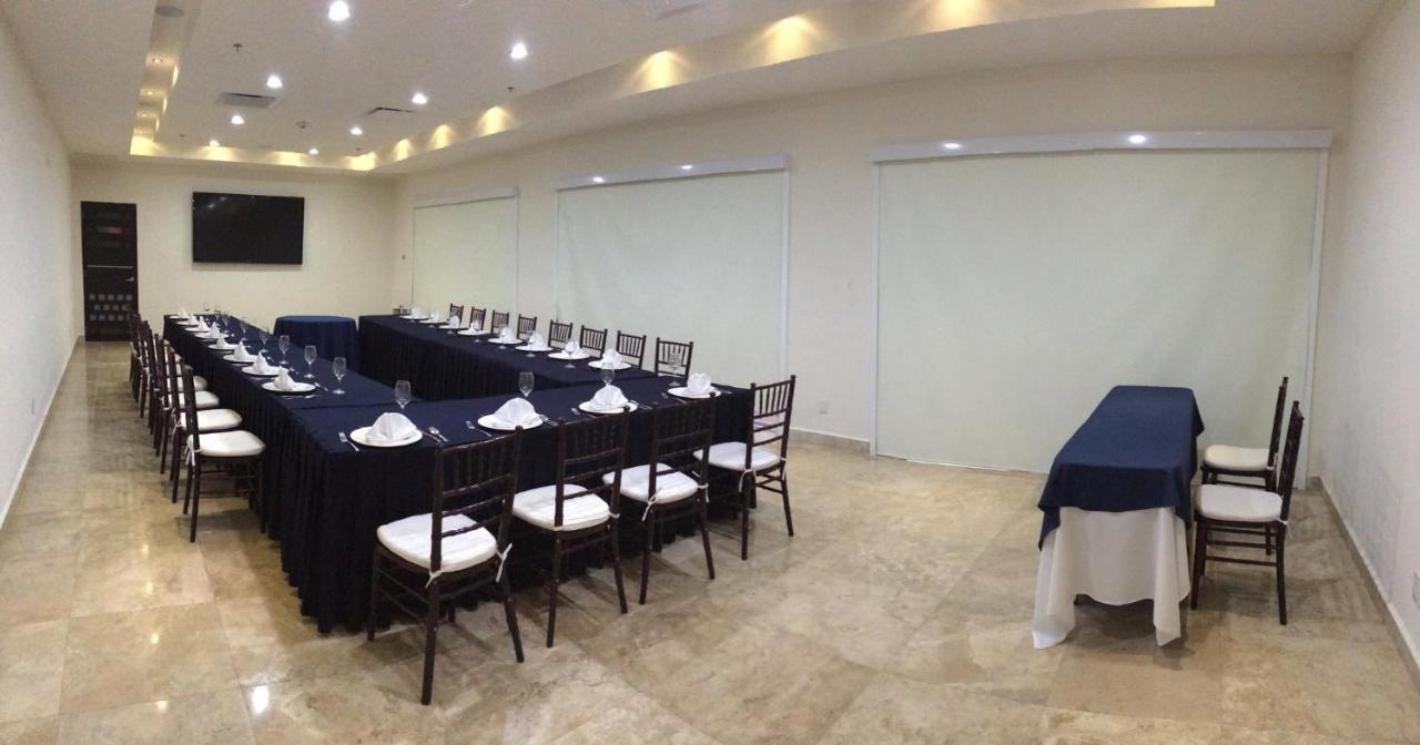 Holiday Inn Campeche By Ihg Bagian luar foto