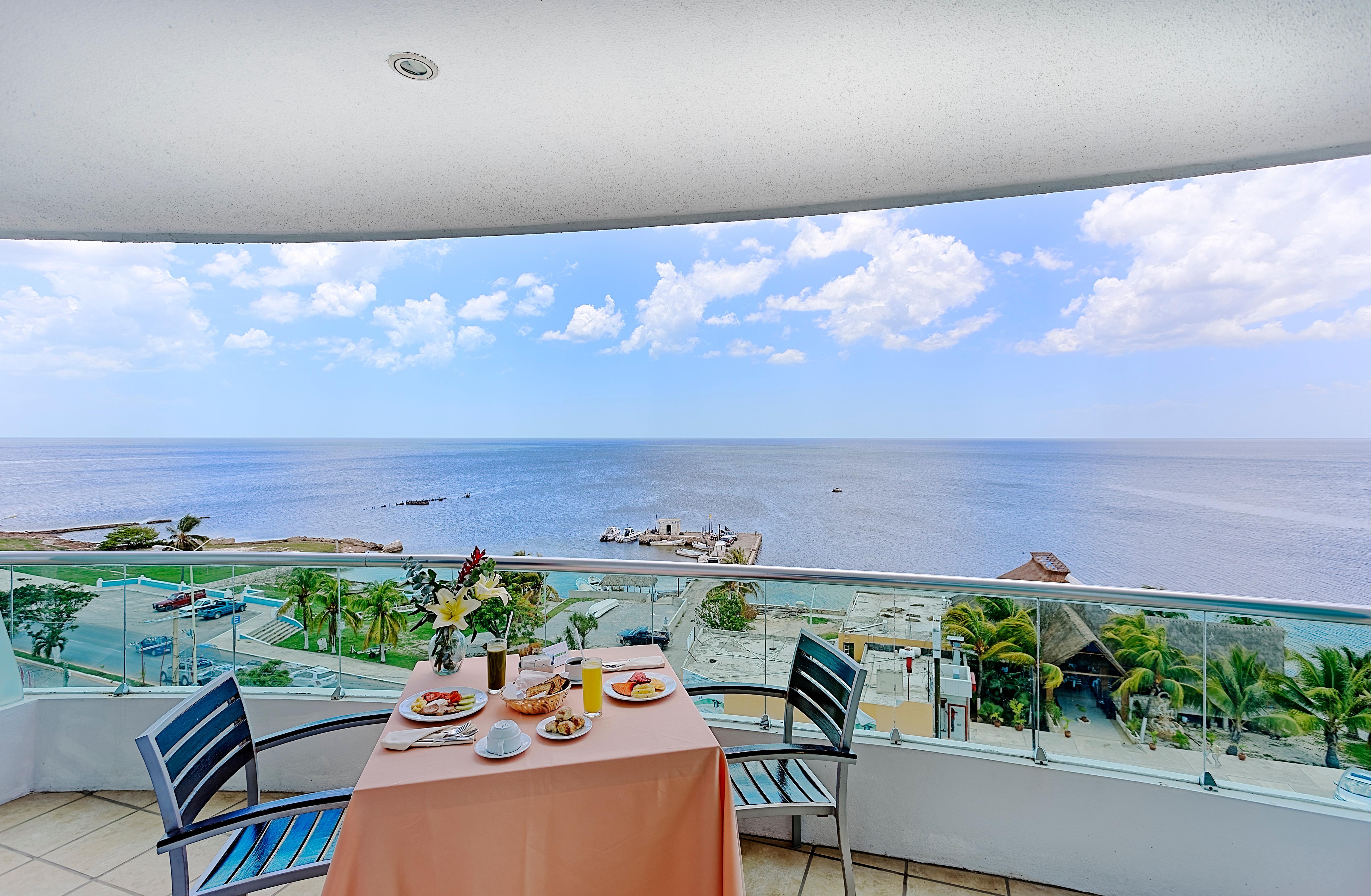 Holiday Inn Campeche By Ihg Bagian luar foto