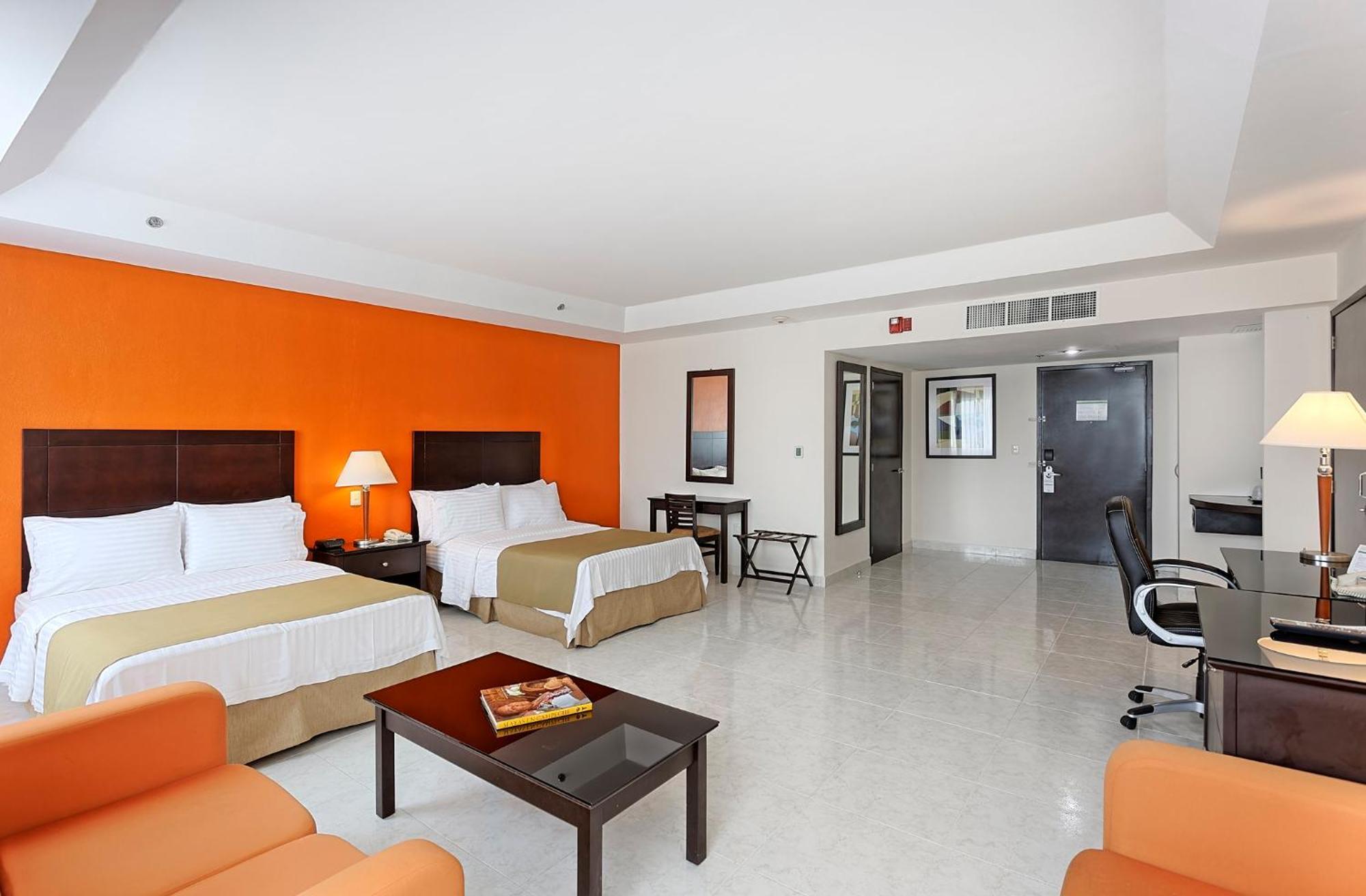 Holiday Inn Campeche By Ihg Bagian luar foto